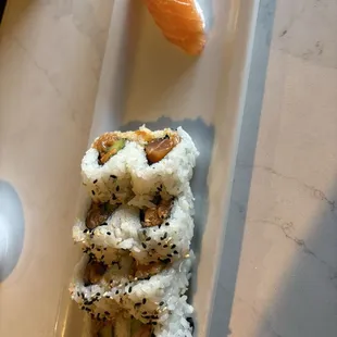 Spicy Salmon Roll