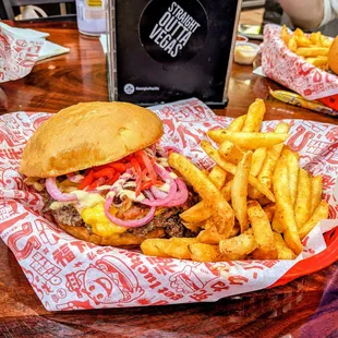 Dine in: the BUTA &quot;Pig&quot; Burger.