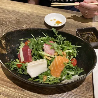 Sashimi Salad