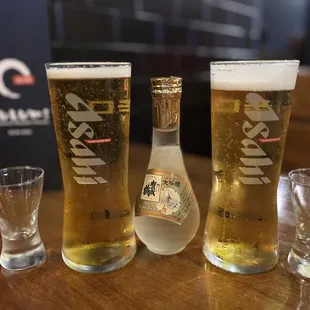 Draft beer and cold sake
