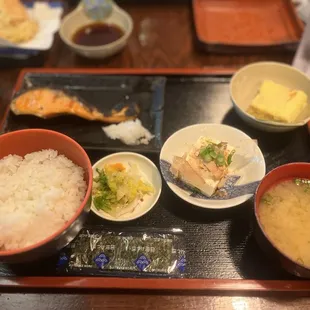 Japanese breakfast combo C - salmon