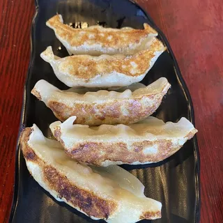 Gyoza (Pan-Seared) 10pc