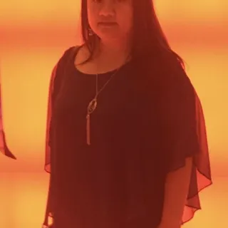 Kim T.