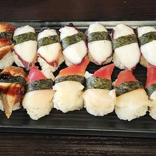Nigiri: Unagi, Octopus/ Tako, Red Surf Clam.