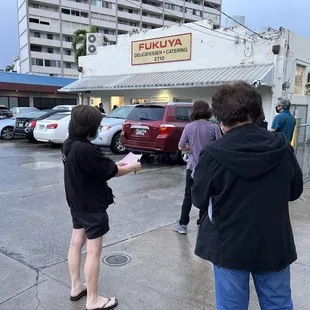 New Years Eve line waiting to place food order