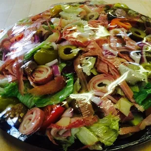 Fulciniti&apos;s Antipasto Salad