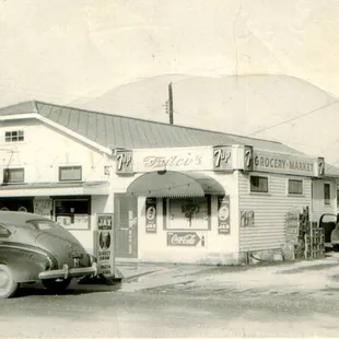 a car parked in front of a building