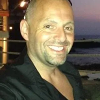 Sebastian C.