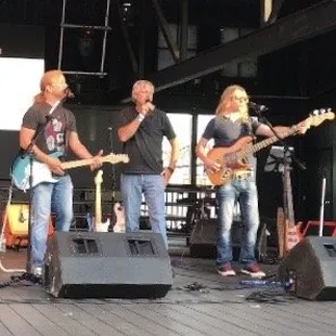 Jeffersonville's River Stage.