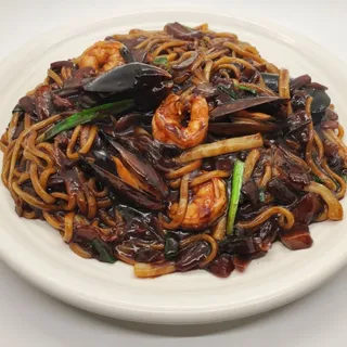 Platter Black Bean Sauce Noodle ()