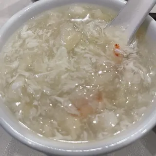 9. Crab Meat with Fish Maw Soup