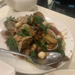 70. Clams with Ginger and Green Onion