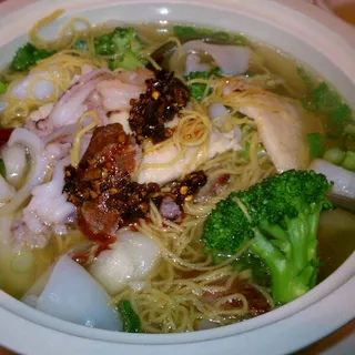 132. Wonton Noodles in Soup