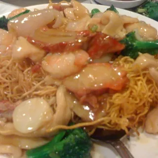 136. House Special Pan Fried Noodles