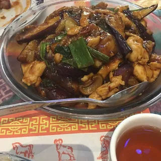 Eggplant in Hot Garlic Sauce*