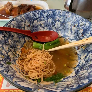 Shrimp Dmplings & Noodle in Soup