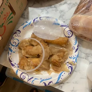 Melted soup lid with egg rolls