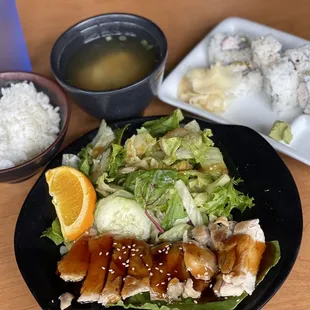 California Roll + Chicken Teriyaki Set