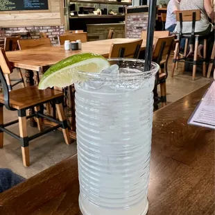 Classic margarita, no salt