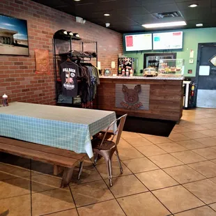 ramen and noodles, interior