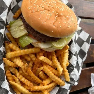 Regular Burger Krinkle Cut Fries