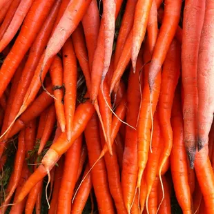 a pile of carrots