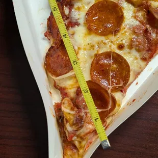 Pizza photo, measured view