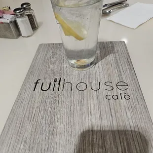 oysters and mussels, drink