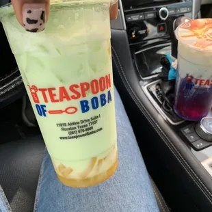 24 oz. Honeydew Cream Tea with mango jelly sinkers