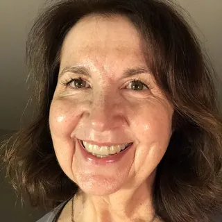 Sara V.