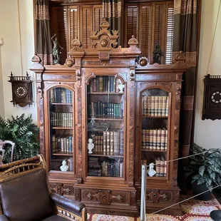 Bookshelves in the study of the Fulton Mansion