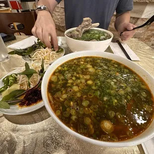 ramen and noodles, food