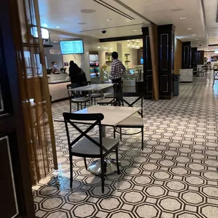 Noodle bar