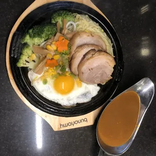 Chashu Teppan Curry Ramen