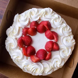 Strawberry Shortcake Cake 8&quot; Round