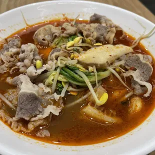 Premium Sliced Beef Combo in the Szechuan spicy soup base