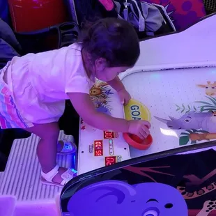 08.19.22 #FunFactory #WindwardMall #Kaneohe #MommiesJennLourRox #BabyHarlee #MJandDJ #rhyzJAHrydm #JAHrian #StatehoodDay