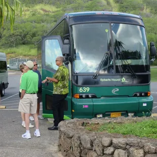 Ask for 'Tiny" Roberts Hawaii Grand circle tour.