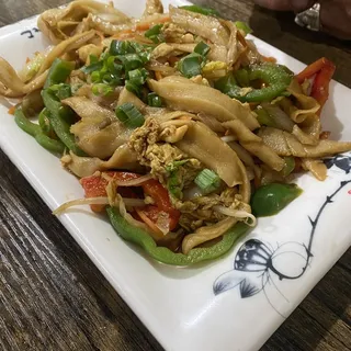 23. Pan Fried Sliced Noodles