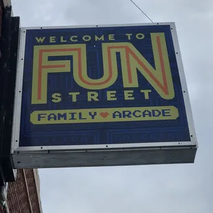 a sign for fun street family arcade