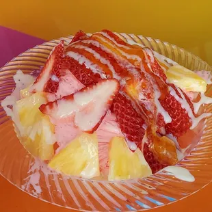 Sunny LA LA (Strawberry) Taiwan snow ice