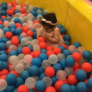 Ball pit