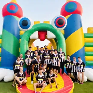 Your Grapevine TX team located outside in parking lot 1B at the Grapevine Mills Mall