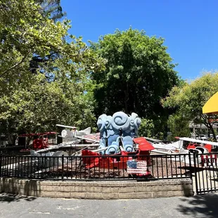 Funderland Amusement Park