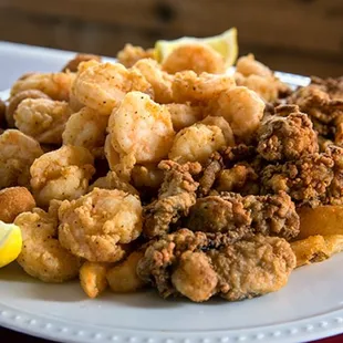 a plate of fried food