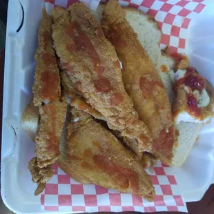 This place off the chain. Fresh fish straight out the grease. You ever in DTown make sure you stop.