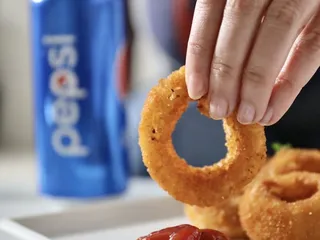 The Epicurean Lounge