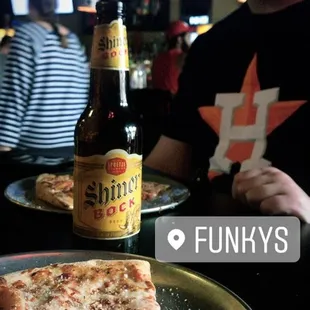 cheese pizza by the slice