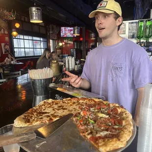 Good pizza. The bartender had good glow