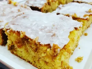 DeLoozeycakes